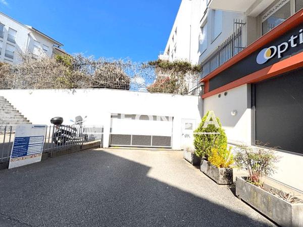 Location Parking - 30-36 COURS BECQUART CASTELBON Voiron 38500