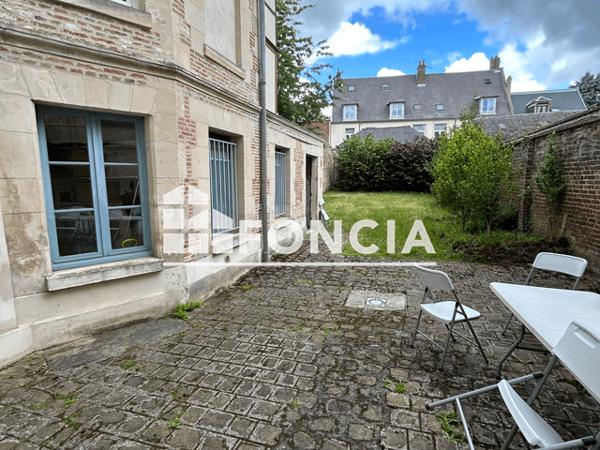 Location Local commercial 21 pièces 417 m² - 19 RUE SERRURIER Laon 02000