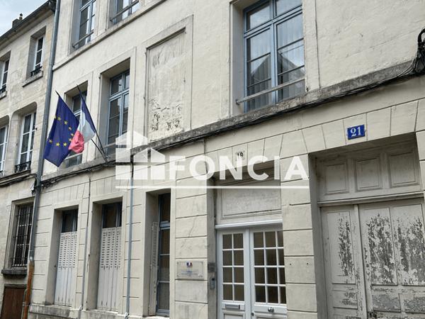 Location Local commercial 21 pièces 417 m² - 19 RUE SERRURIER Laon 02000