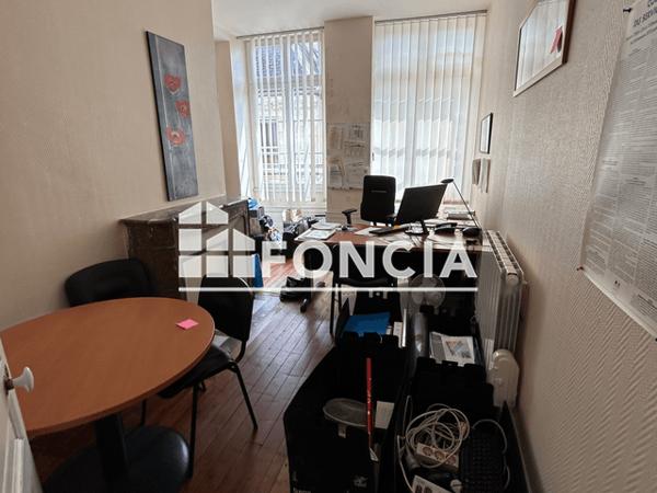 Location Local commercial 21 pièces 417 m² - 19 RUE SERRURIER Laon 02000