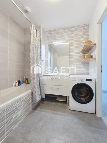 Grand T2 - belles prestations - dernier étage