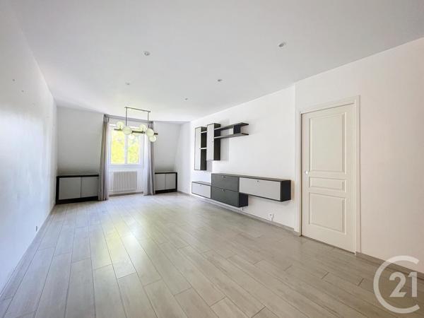 Appartement F3 à vendre  3 pièces - 72,15 m2 COMPIEGNE - 60