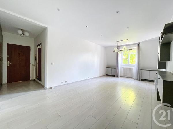 Appartement F3 à vendre  3 pièces - 72,15 m2 COMPIEGNE - 60