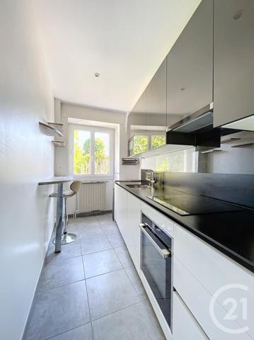 Appartement F3 à vendre  3 pièces - 72,15 m2 COMPIEGNE - 60