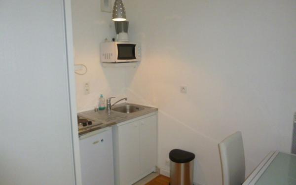 Appartement à louer    1 pièce • 22,92 m2 Issy-les-Moulineaux