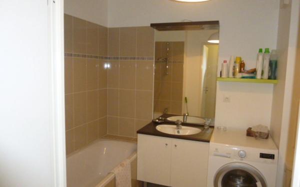 Appartement à louer    1 pièce • 22,92 m2 Issy-les-Moulineaux