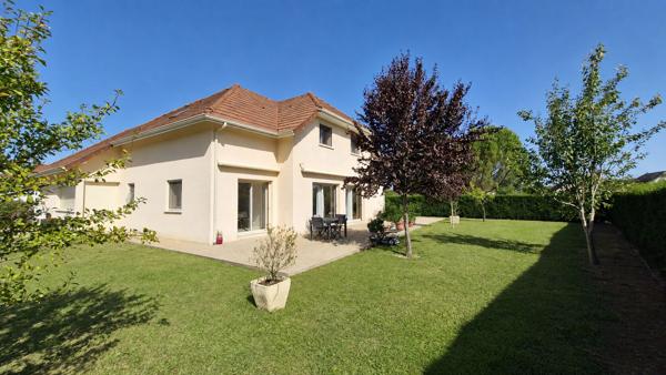 Maison 8 pièces 195 m2