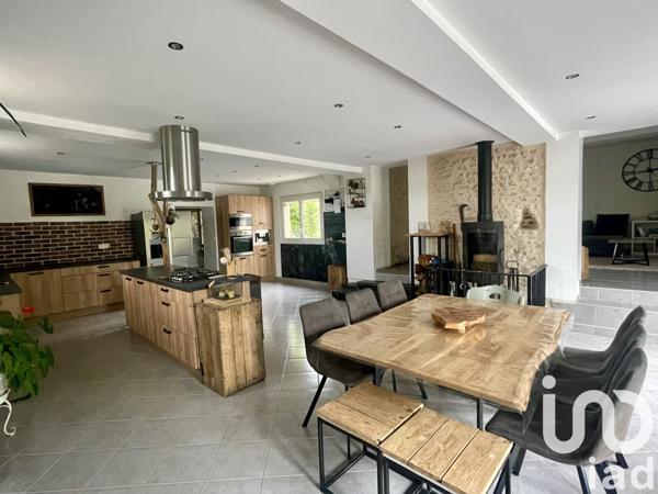 Maison à vendre 8 pièces 209 m² Saint-Cyr-en-Val