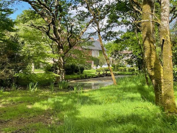 A VENDRE Propriété NANTES SUD avec Dépendances sur environ 2 hA 2