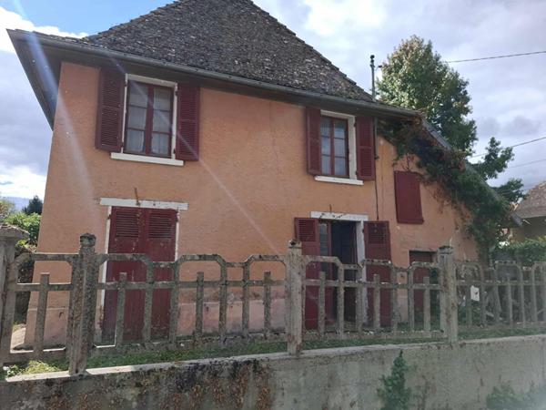 Maison à rénover au calme