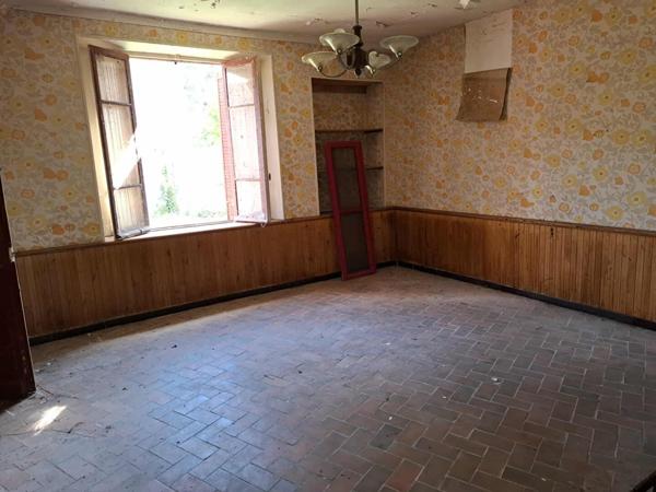 Maison à rénover au calme