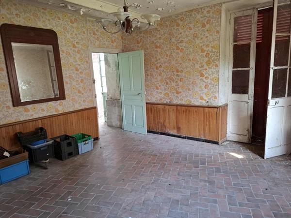 Maison à rénover au calme
