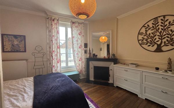 Appartement à vendre    4 pièces • 126,81 m2 Auxerre