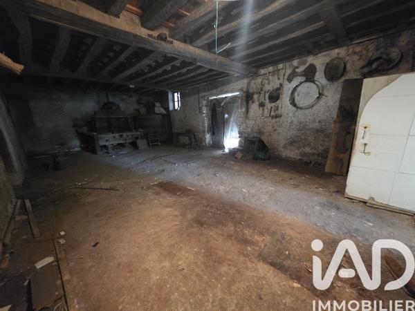Immeuble à vendre 250 m² Ingré