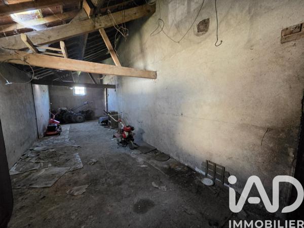 Immeuble à vendre 250 m² Ingré