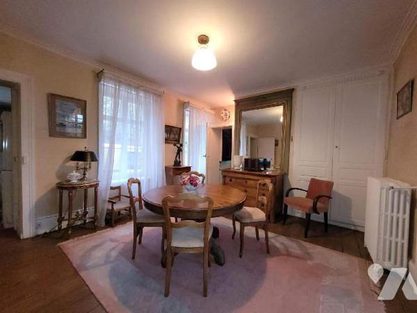 SAINT MARTIN BOULOGNE, Maison d'habitation - Belle maison de Maître très lumineuse alliant char...