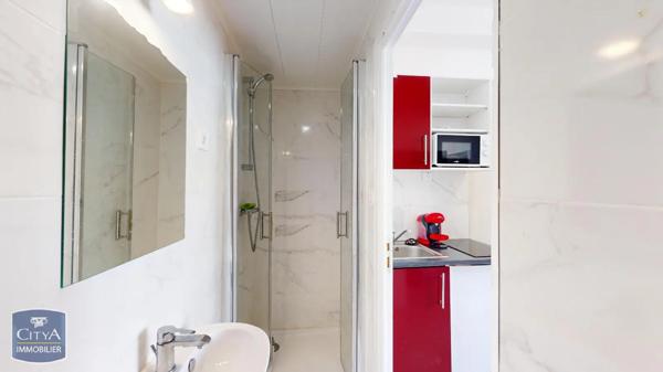 Appartement à louer 1 pièce 12.61m²