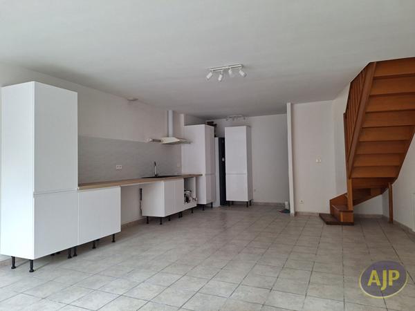 Location maison Pons : 685 € - AJP Immobilier Pons