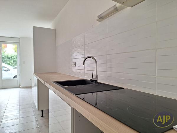 Location maison Pons : 685 € - AJP Immobilier Pons