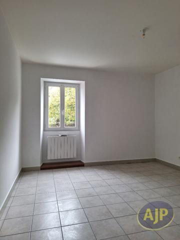 Location maison Pons : 685 € - AJP Immobilier Pons