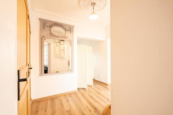 LIEUX UNIQUES ® - PROPRIÉTÉS PRIVÉES  PROPOSE TRÈS JOLI CORPS DE FERME RENOVÉ À THENAY (41350)