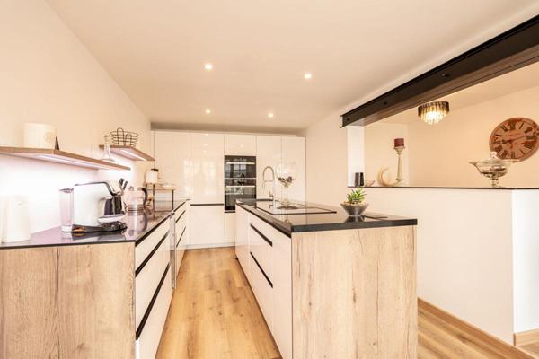 LIEUX UNIQUES ® - PROPRIÉTÉS PRIVÉES  PROPOSE TRÈS JOLI CORPS DE FERME RENOVÉ À THENAY (41350)