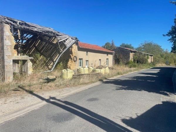 Maison à LE DORAT, 87210 - 4 pièces 160m²