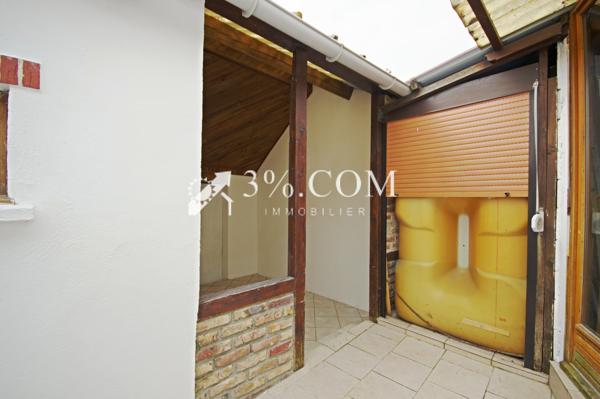 Maison
                                                                                                                                                                                                                                                                                                                        3 pièce(s)                                                                                                                                                                                                          2 chambre(s)                                                                                                                                                                                                          63  m²