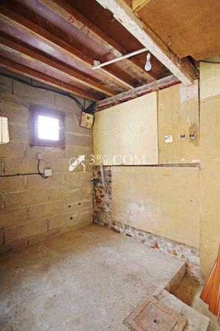 Maison
                                                                                                                                                                                                                                                                                                                        3 pièce(s)                                                                                                                                                                                                          2 chambre(s)                                                                                                                                                                                                          63  m²