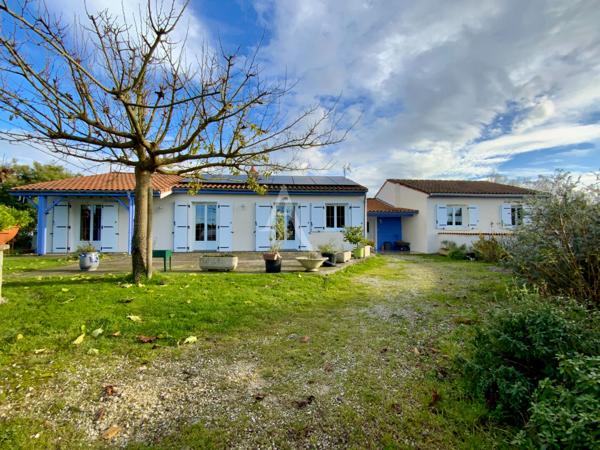 Maison Allas Bocage 7 pièce(s) 174 m2