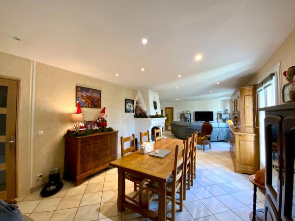 Maison Allas Bocage 7 pièce(s) 174 m2