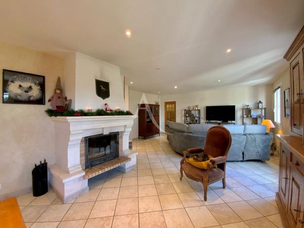 Maison Allas Bocage 7 pièce(s) 174 m2