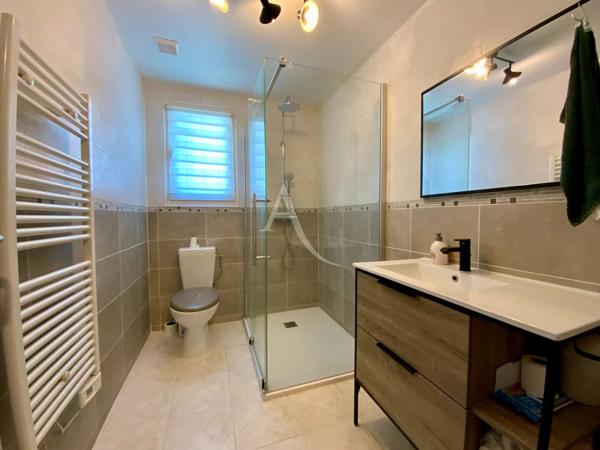 Maison Allas Bocage 7 pièce(s) 174 m2