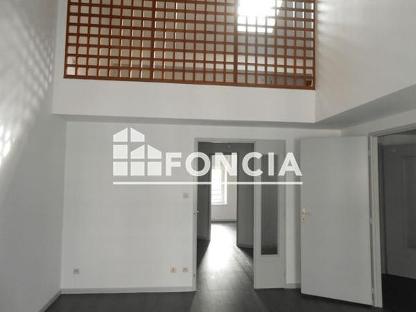 Location Appartement 3 pièces 80 m² - 53 RUE DE LA HACHE Nancy 54000