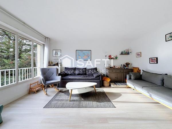 Appartement 2 chambres avec box, cave, balcon