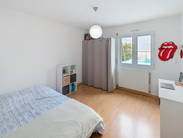 maison de plain pied avec grand garage