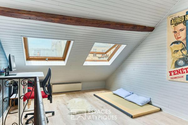 Triplex lumineux en dernier étage aux allures de maison perchée