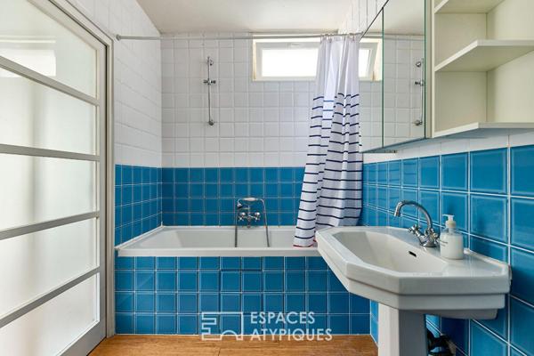 Triplex lumineux en dernier étage aux allures de maison perchée