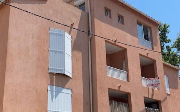 Appartement à vendre    4 pièces •  Toulon