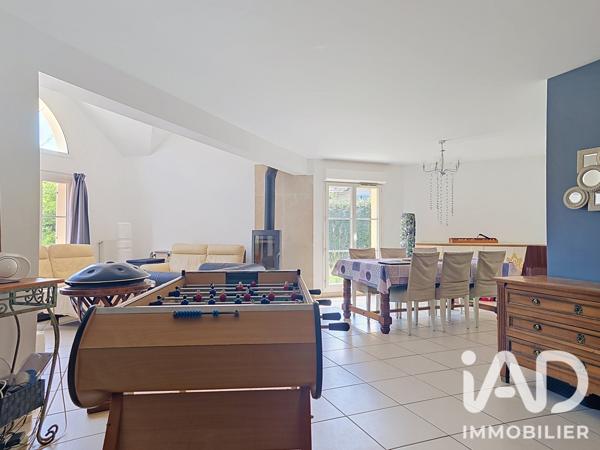 Maison à vendre 6 pièces 182,76 m² Longjumeau
