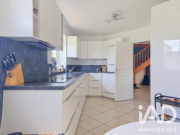 Maison à vendre 6 pièces 182,76 m² Longjumeau