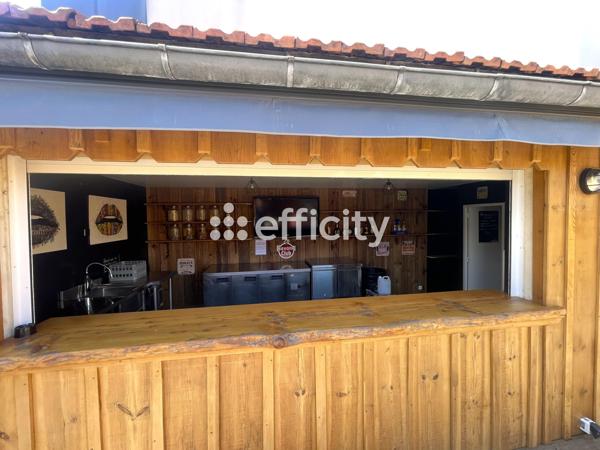 Local Commercial 6 pièces - 80 m²