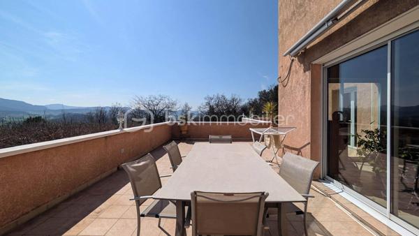 Maison d architecte de 194,33 m²