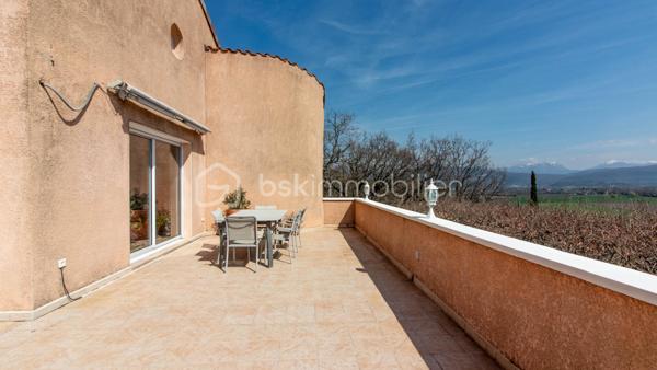 Maison d architecte de 194,33 m²