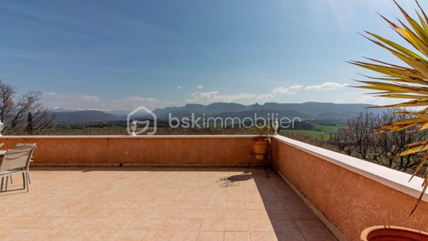 Maison d architecte de 194,33 m²
