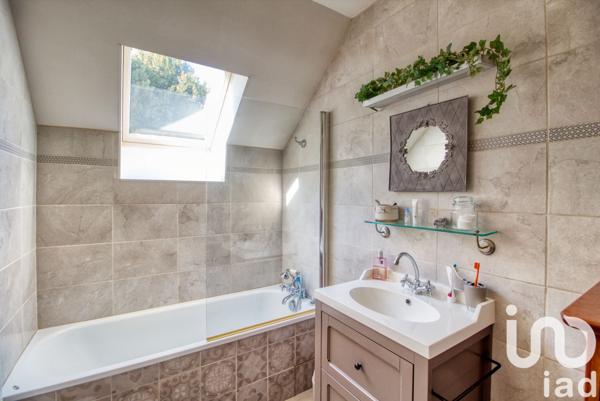 House for sale 7 rooms 113 m² Magny-en-Vexin