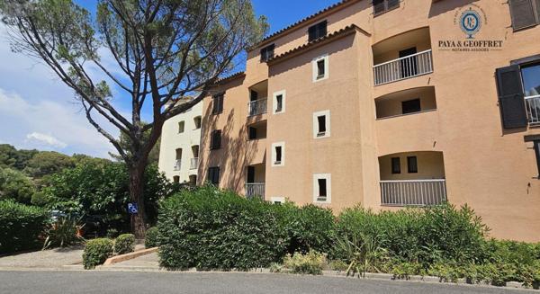 Appartement à vendre à Saint-Raphaël dans le Var (83530), ref : 14562/273   
Le DRAMONT