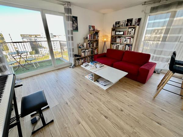 Appartement Cergy 3 pièce(s) 52.22 m2 197 000 € **  - Référence  2282