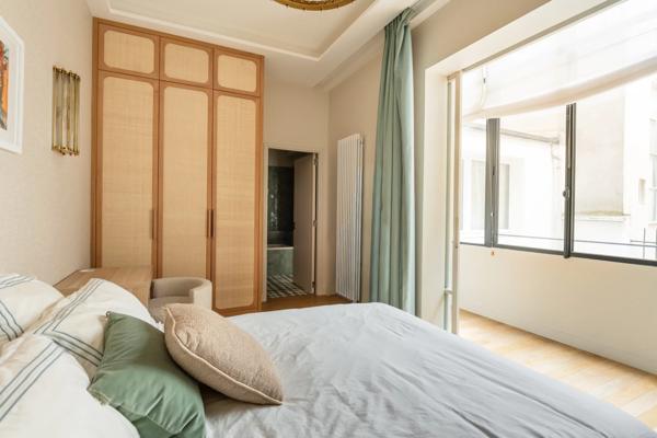 Appartement Paris 7e - UNIVERSITÉ / SAINTS-PÈRES