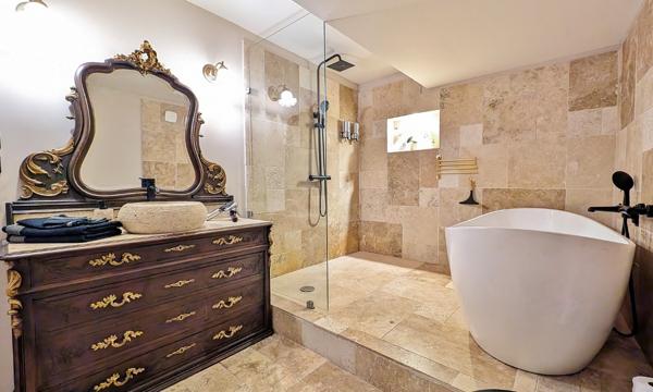 Maison 8 pièces - 252 m² Exclusivité efficity